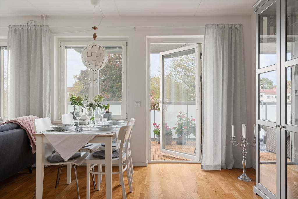 Bild 2 från Svensk Fastighetsförmedling