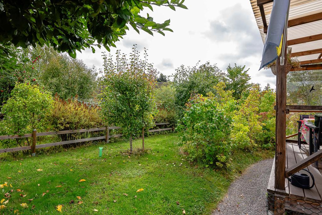 Trädgård entrésida