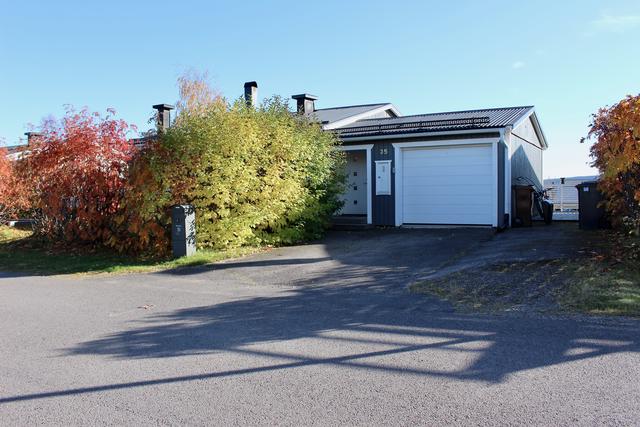Deltavägen 35, Lombolo