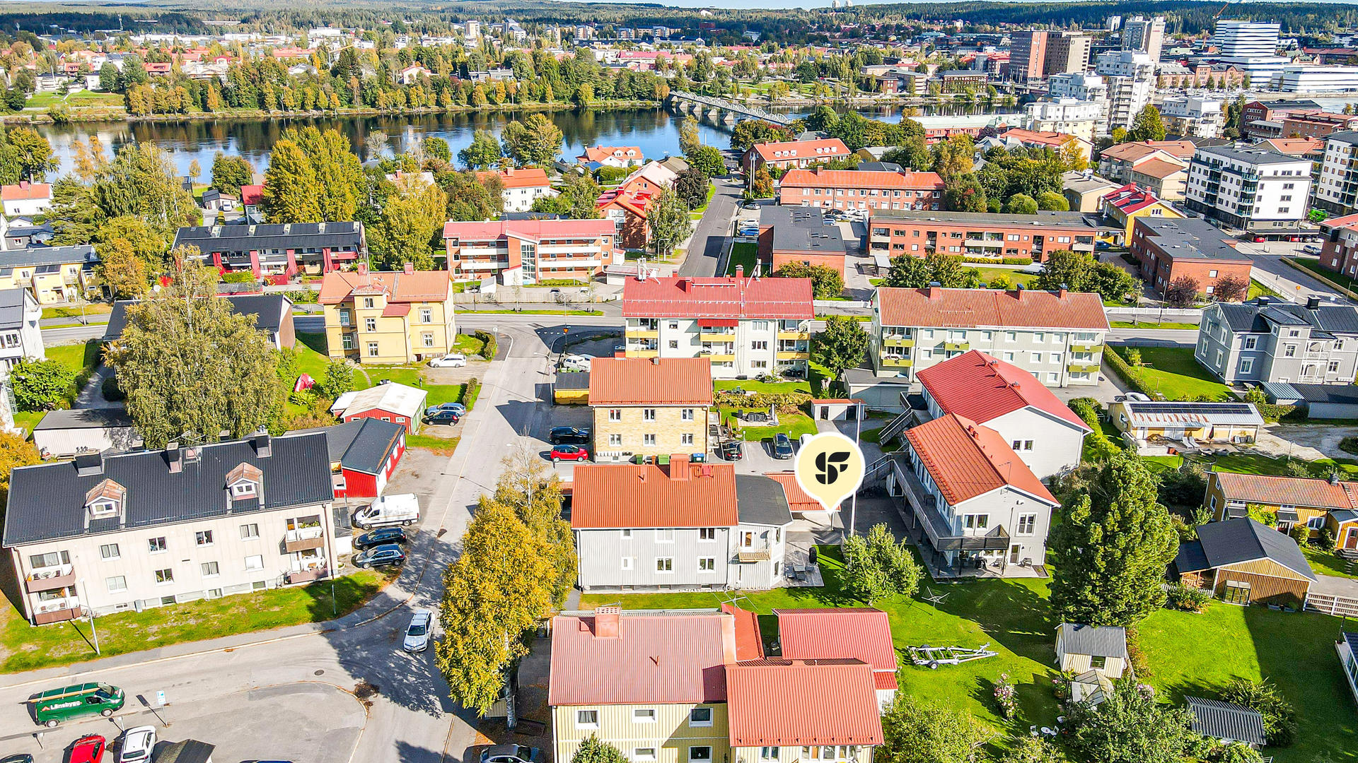 Domarevägen 15