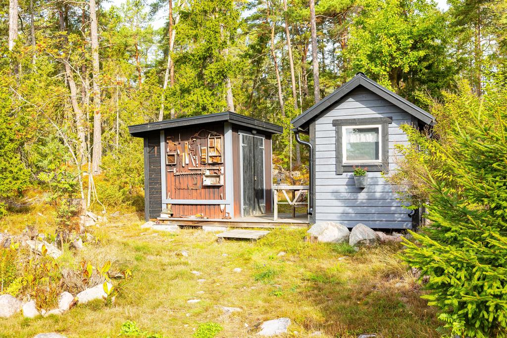 Snickarbod och gästhus