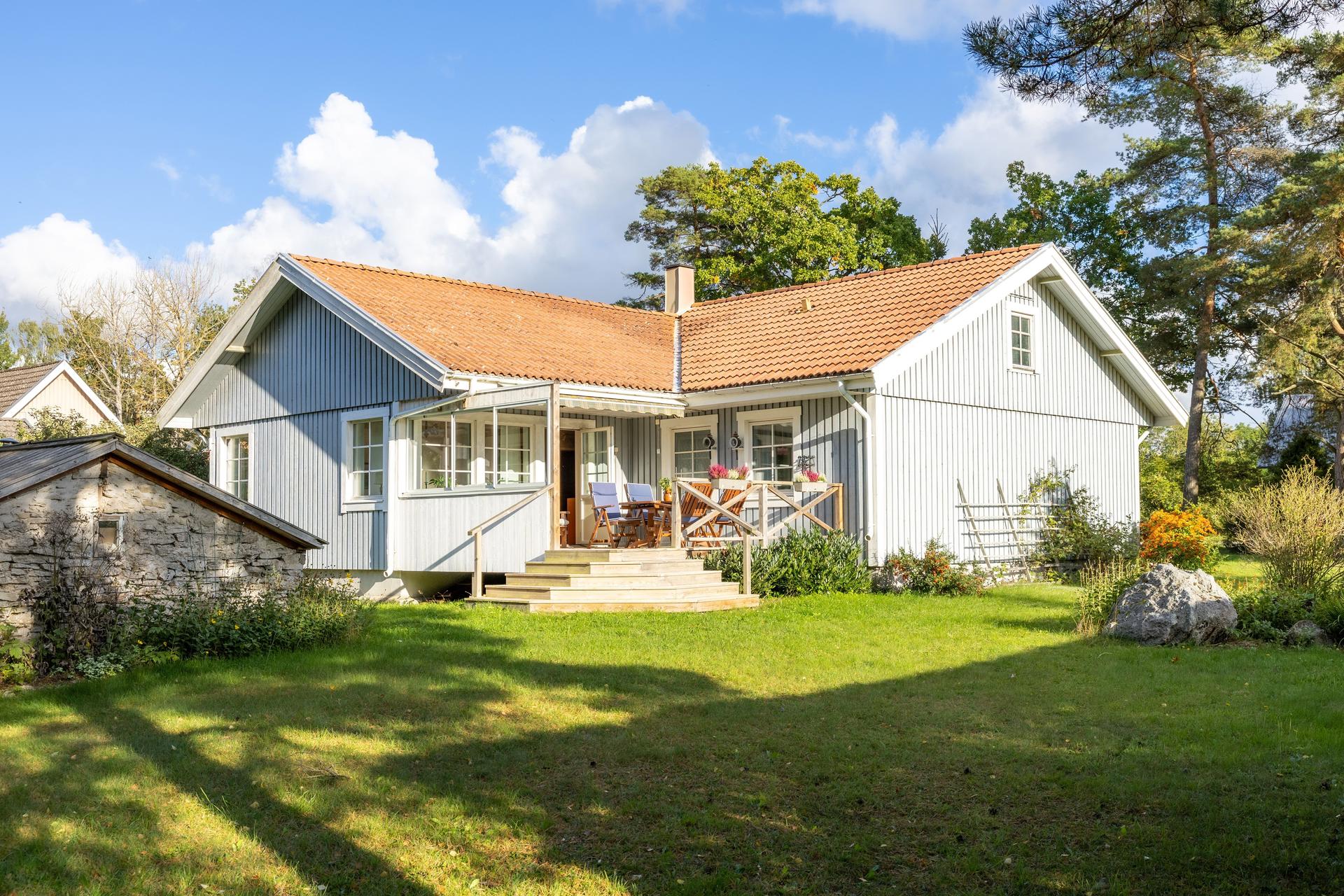 House, 4 rooms, 126 m² in Klintehamn