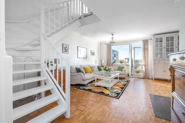 Lägenhet, 5 rum, 132 m² i Stockholm