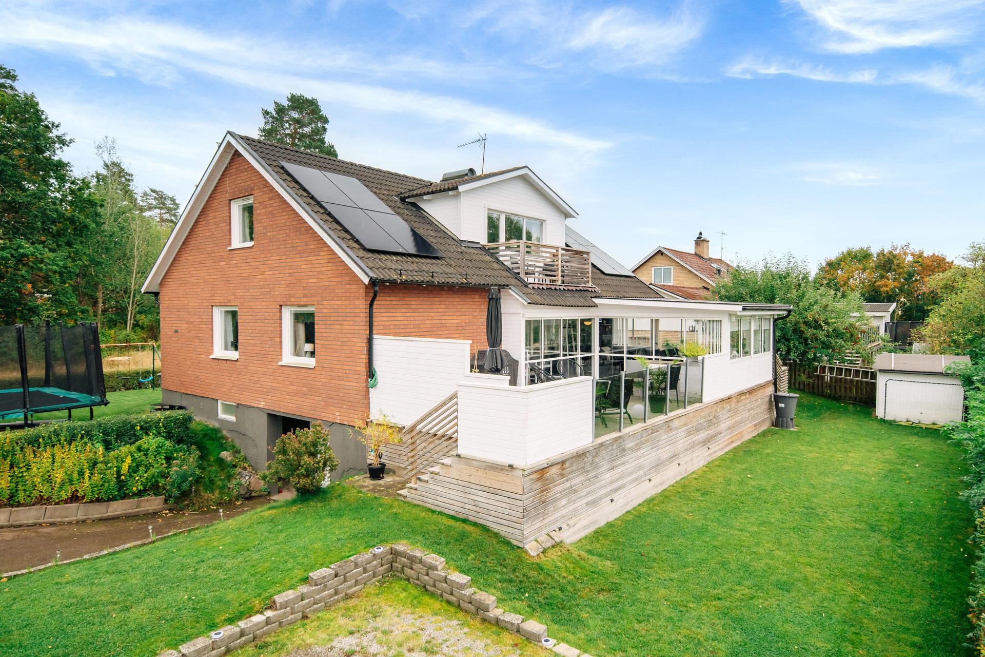 House, 6 rooms, 150 m² in Mariestad