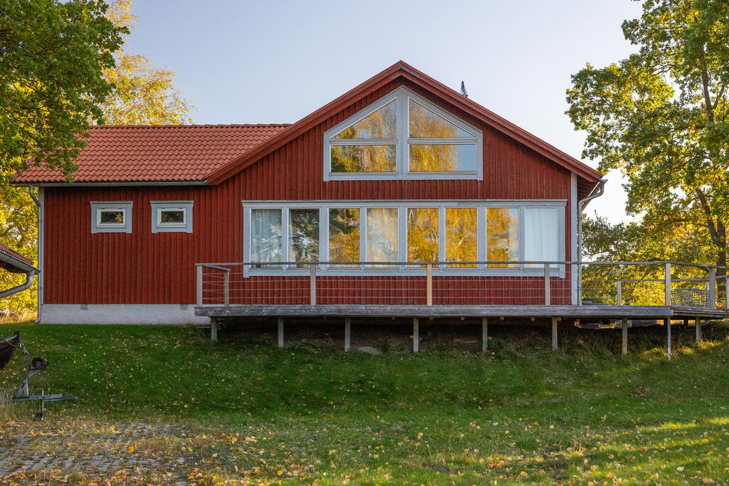 Skarpa gård