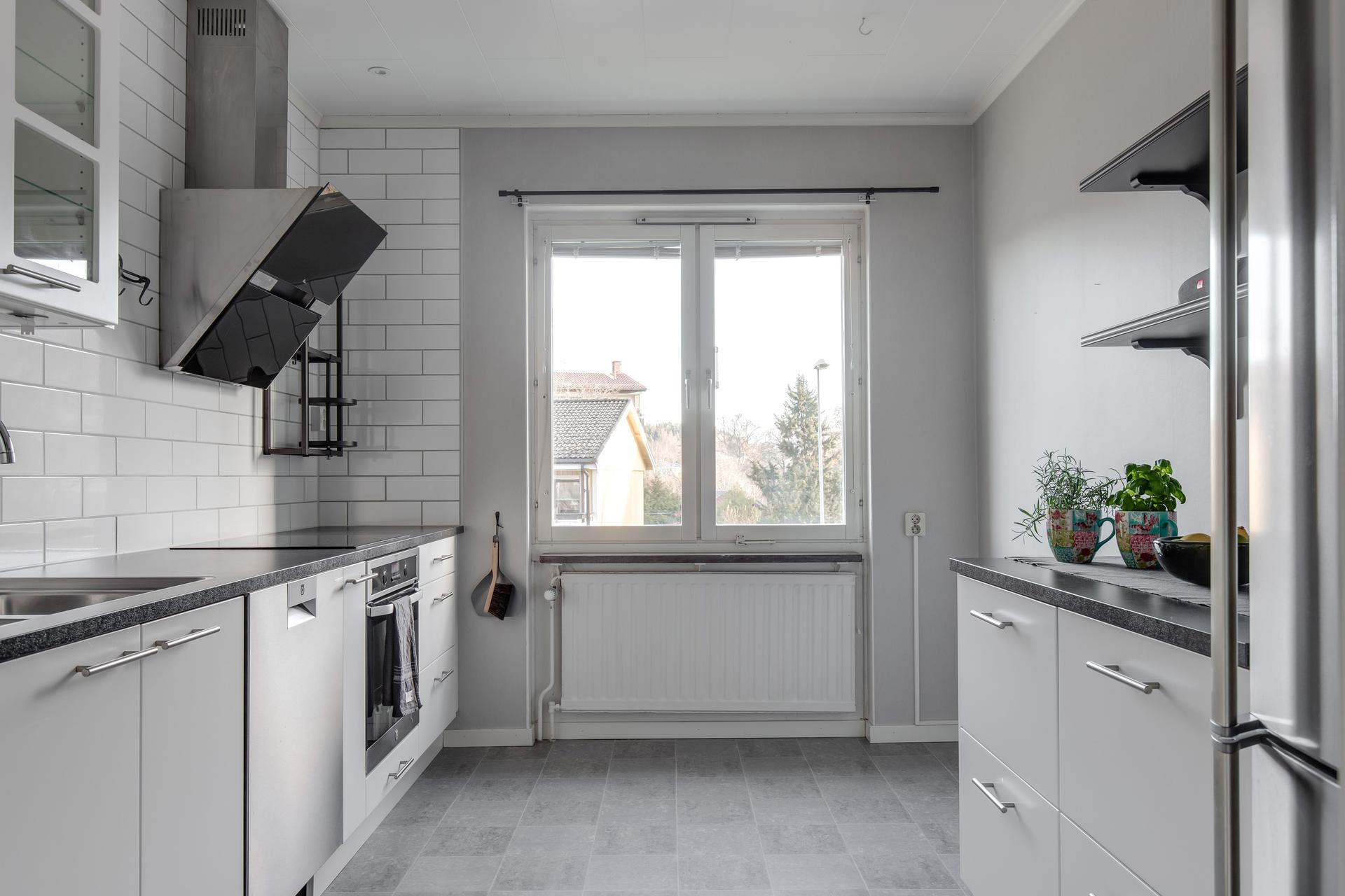 Lägenhet, 2 rum, 61 m² i Karlberg