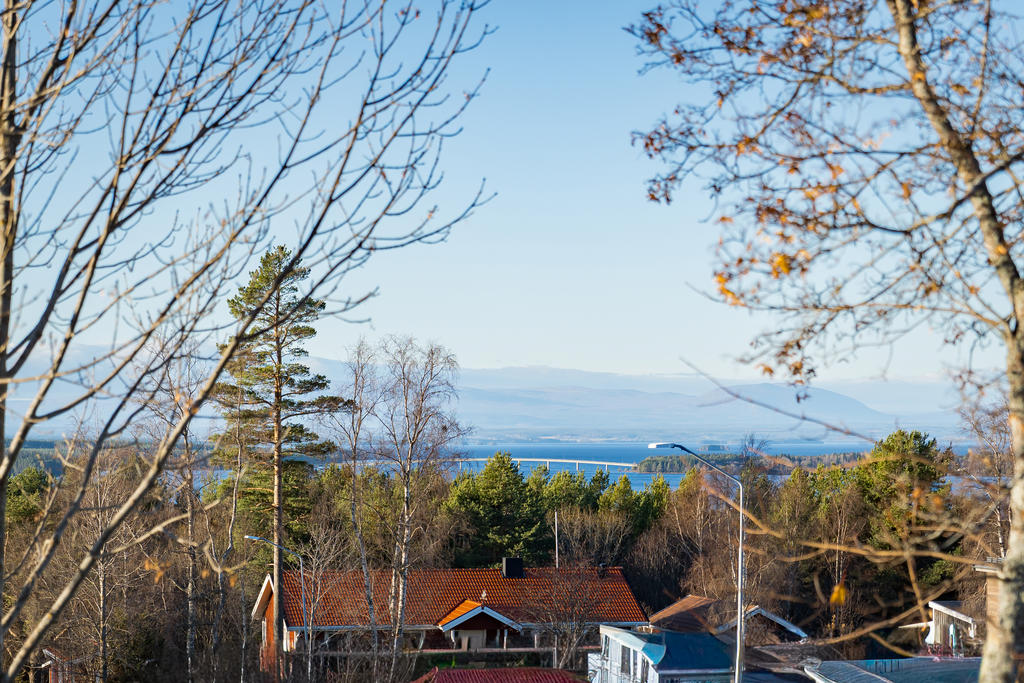 Utsikt mot storsjön och bydalsfjällen