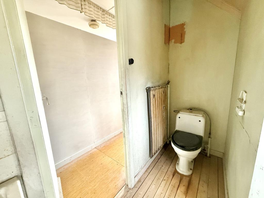 WC på övervåningen