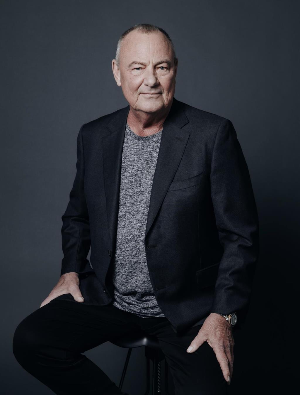 Sven-Eric Lundgren, Mäklare Svensk Fastighetsförmedling