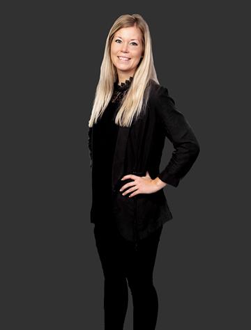Sofia Adolfsson, Mäklare Svensk Fastighetsförmedling