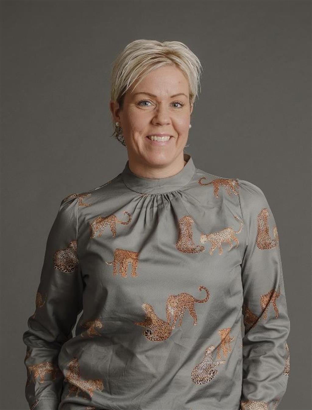 Linda Grundström, Mäklare Svensk Fastighetsförmedling
