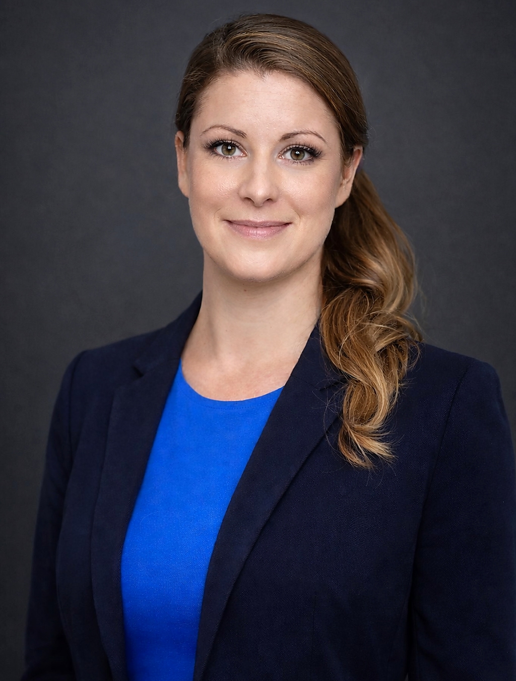 Ina Olehed, Mäklare Svensk Fastighetsförmedling