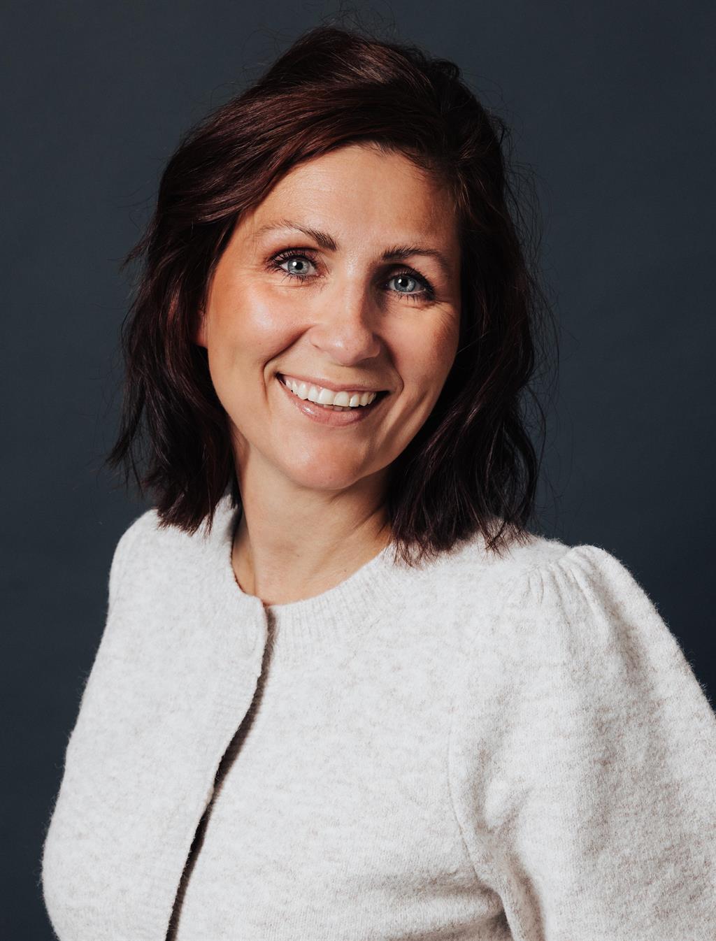 Angela Eriksson, Mäklare Svensk Fastighetsförmedling