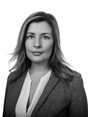 Sabina Högling, Mäklare Svensk Fastighetsförmedling