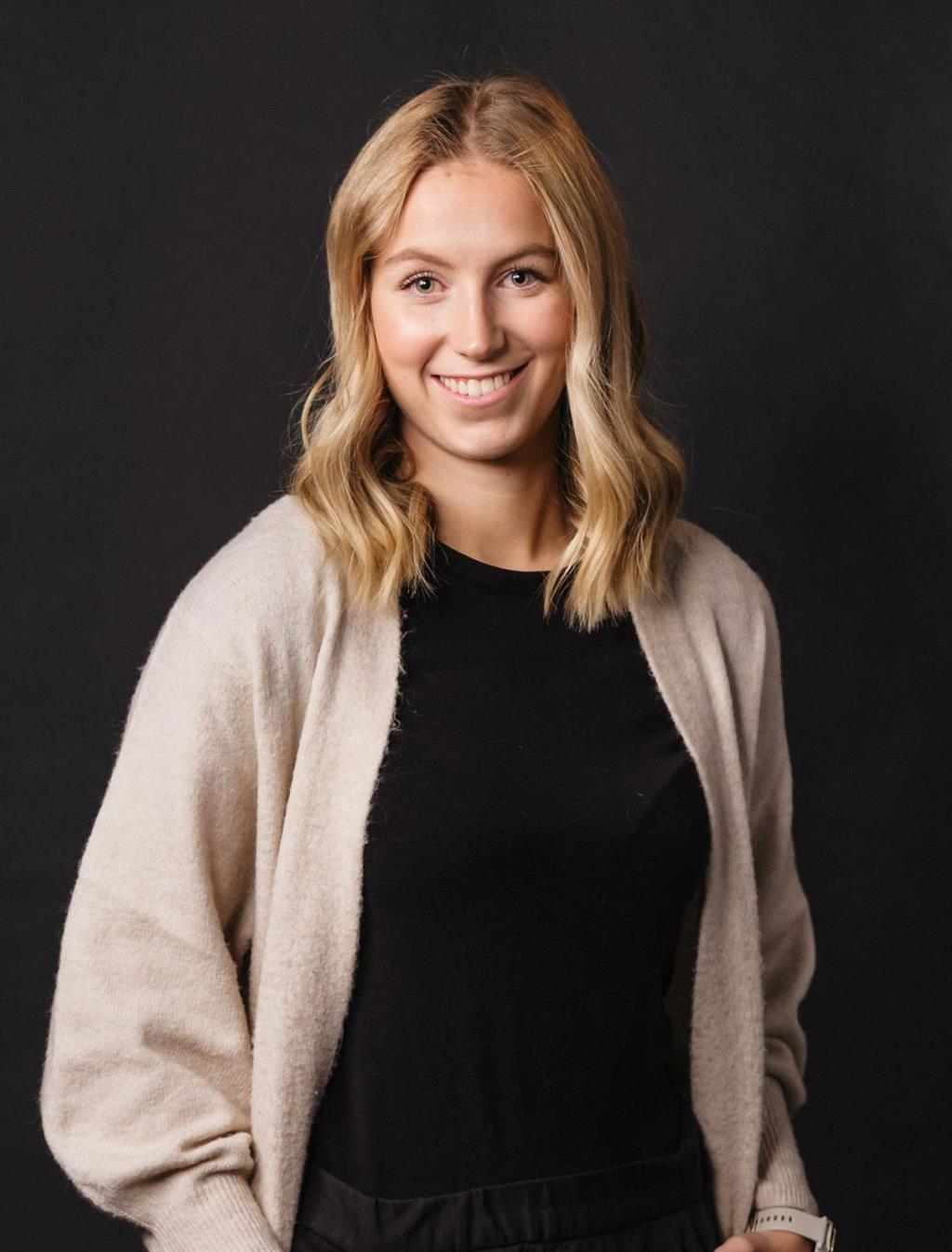 Astrid Winterros Malmsten, Mäklare Svensk Fastighetsförmedling