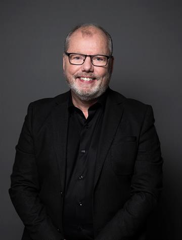 Lars-Erik Sparrebäck, Mäklare Svensk Fastighetsförmedling