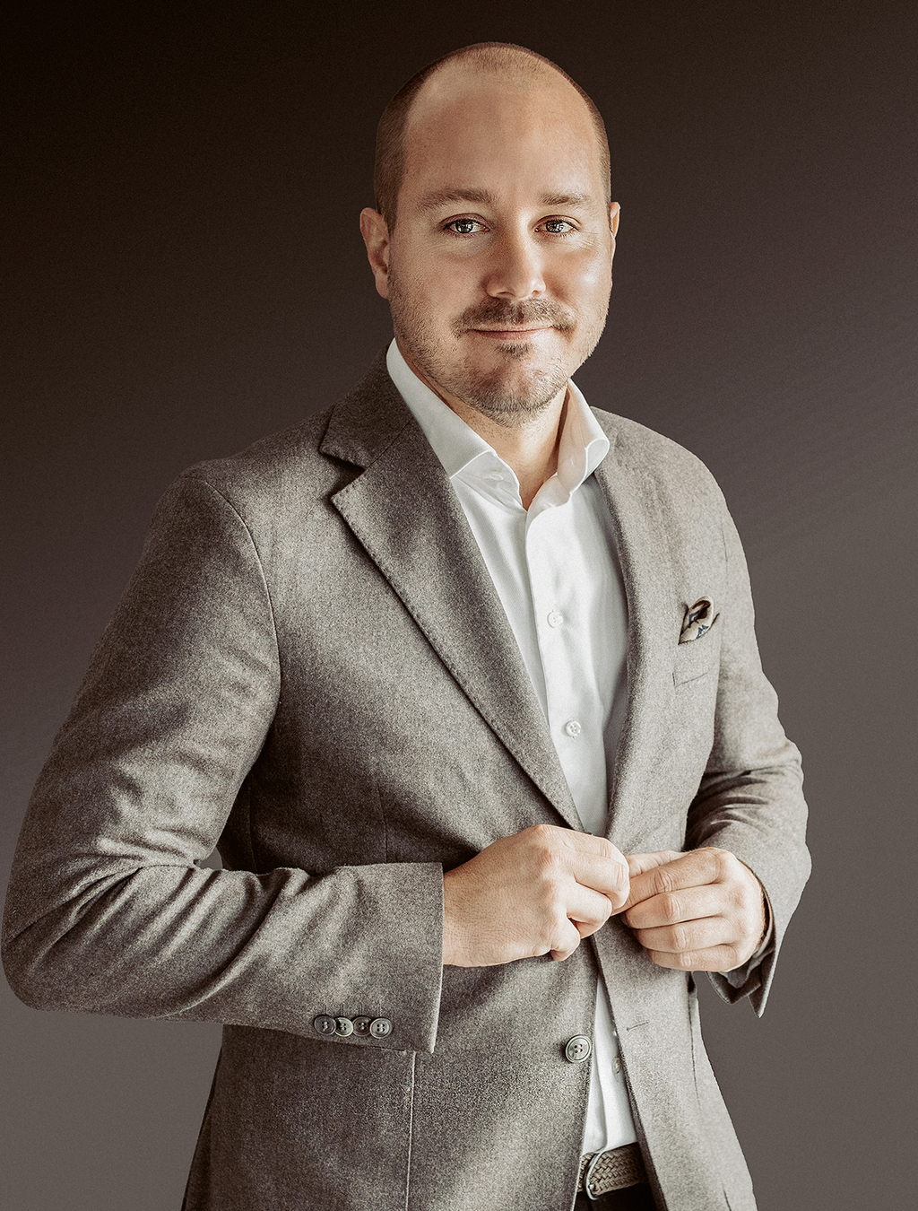 Rasmus Wickell, Mäklare Svensk Fastighetsförmedling