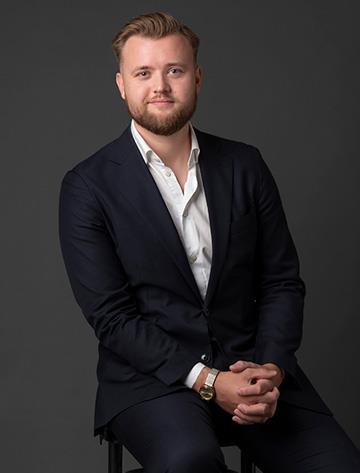 Filip Agetoft, Mäklare Svensk Fastighetsförmedling