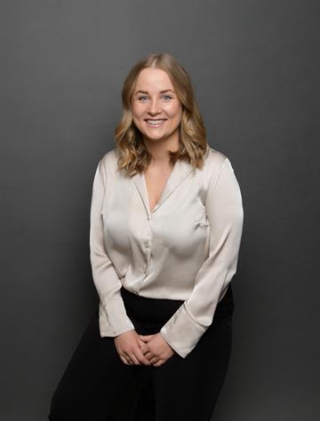 Johanna Björkman, Mäklare Svensk Fastighetsförmedling