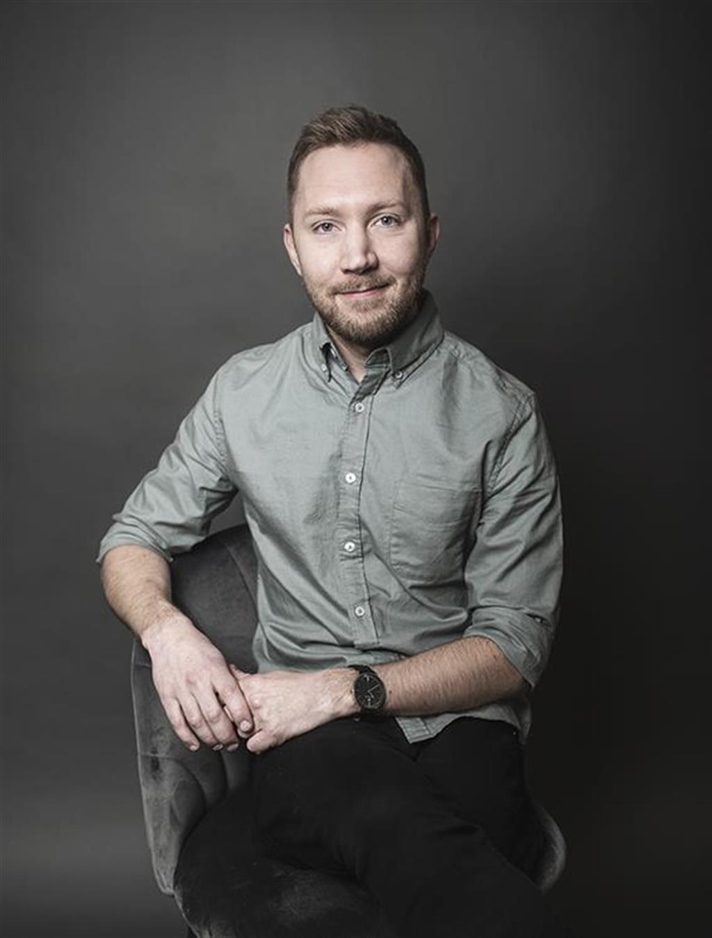 Emil Sjölander, Mäklare Svensk Fastighetsförmedling