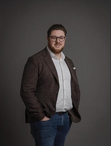 Alexander Sjödin, Mäklare Svensk Fastighetsförmedling