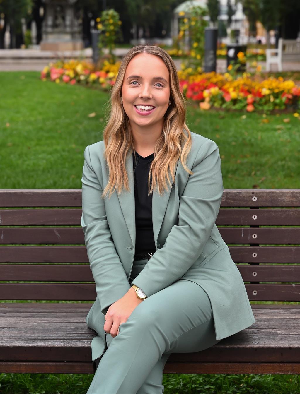 Erika Lindgren, Mäklare Svensk Fastighetsförmedling