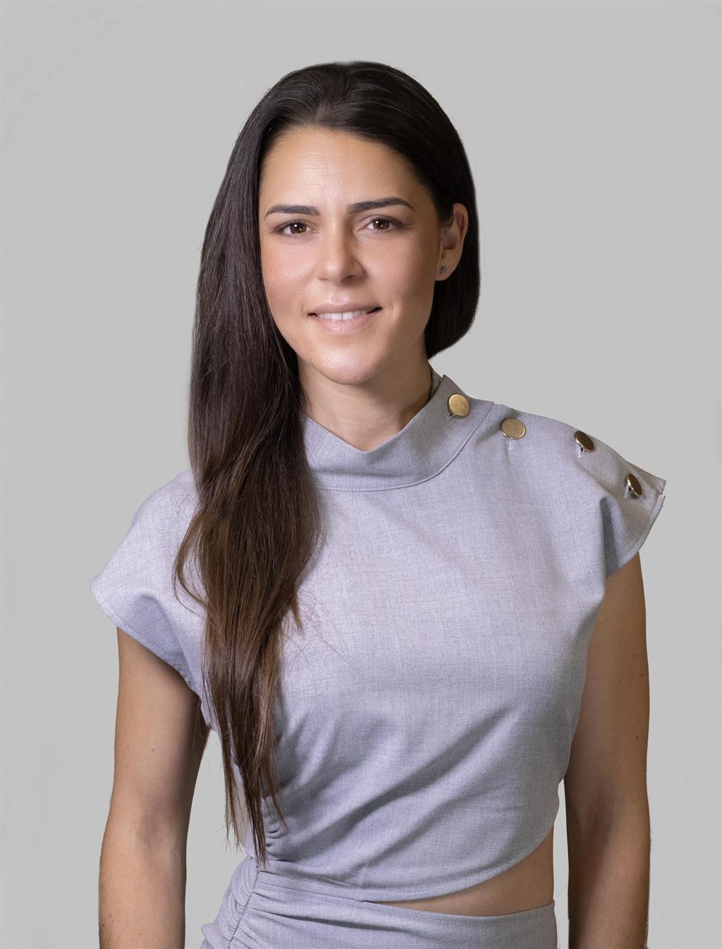Victoria Petrelli Hansson, Mäklare Svensk Fastighetsförmedling