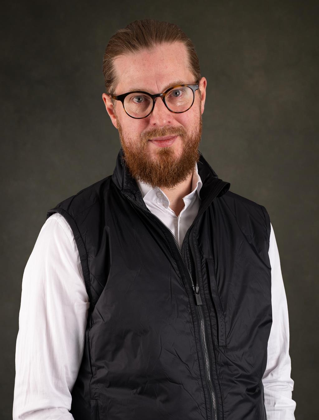 Mathias Persson, Mäklare Svensk Fastighetsförmedling
