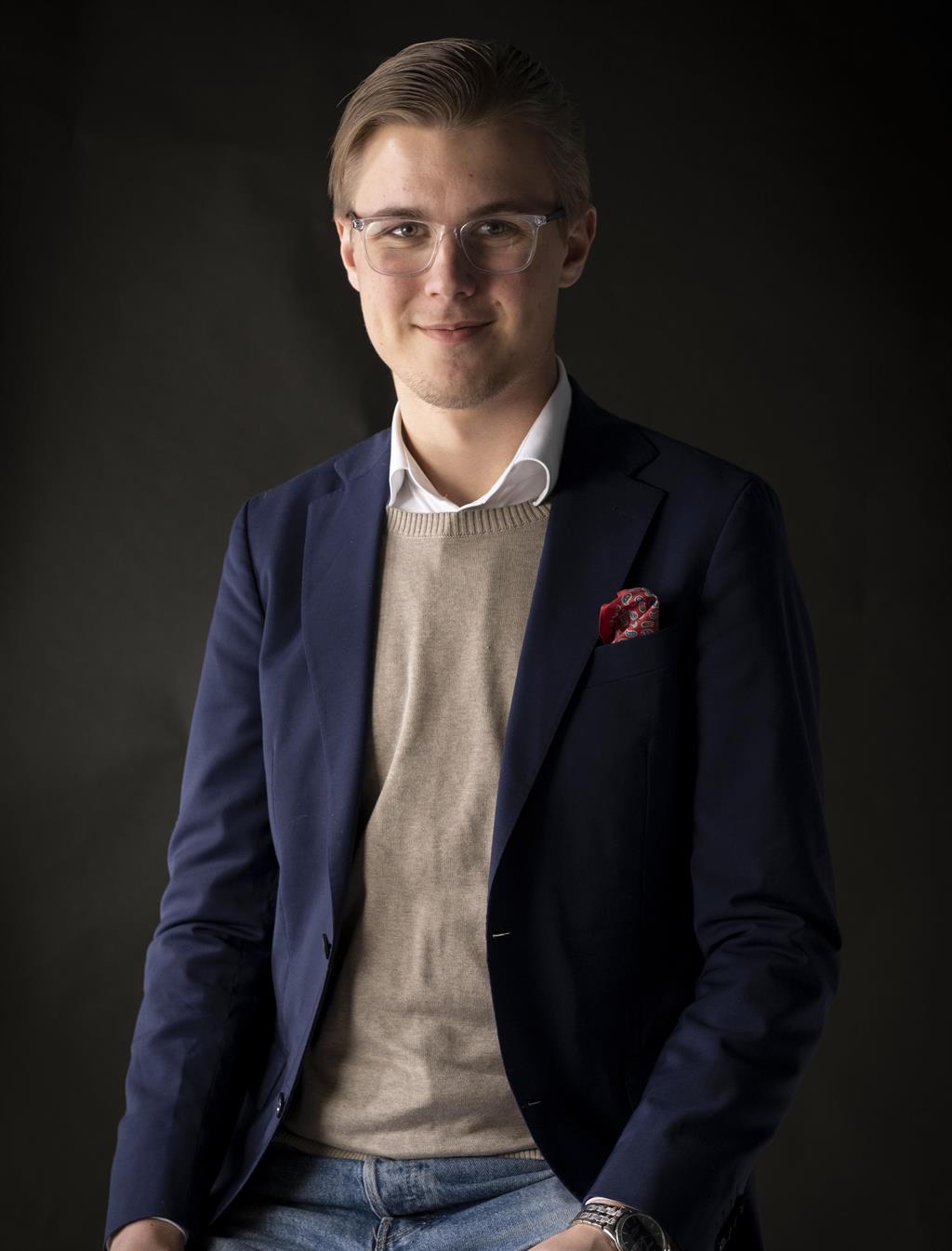 Isac Pike, Mäklare Svensk Fastighetsförmedling