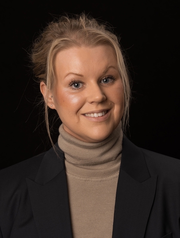 Jennie Edmark, Mäklare Svensk Fastighetsförmedling