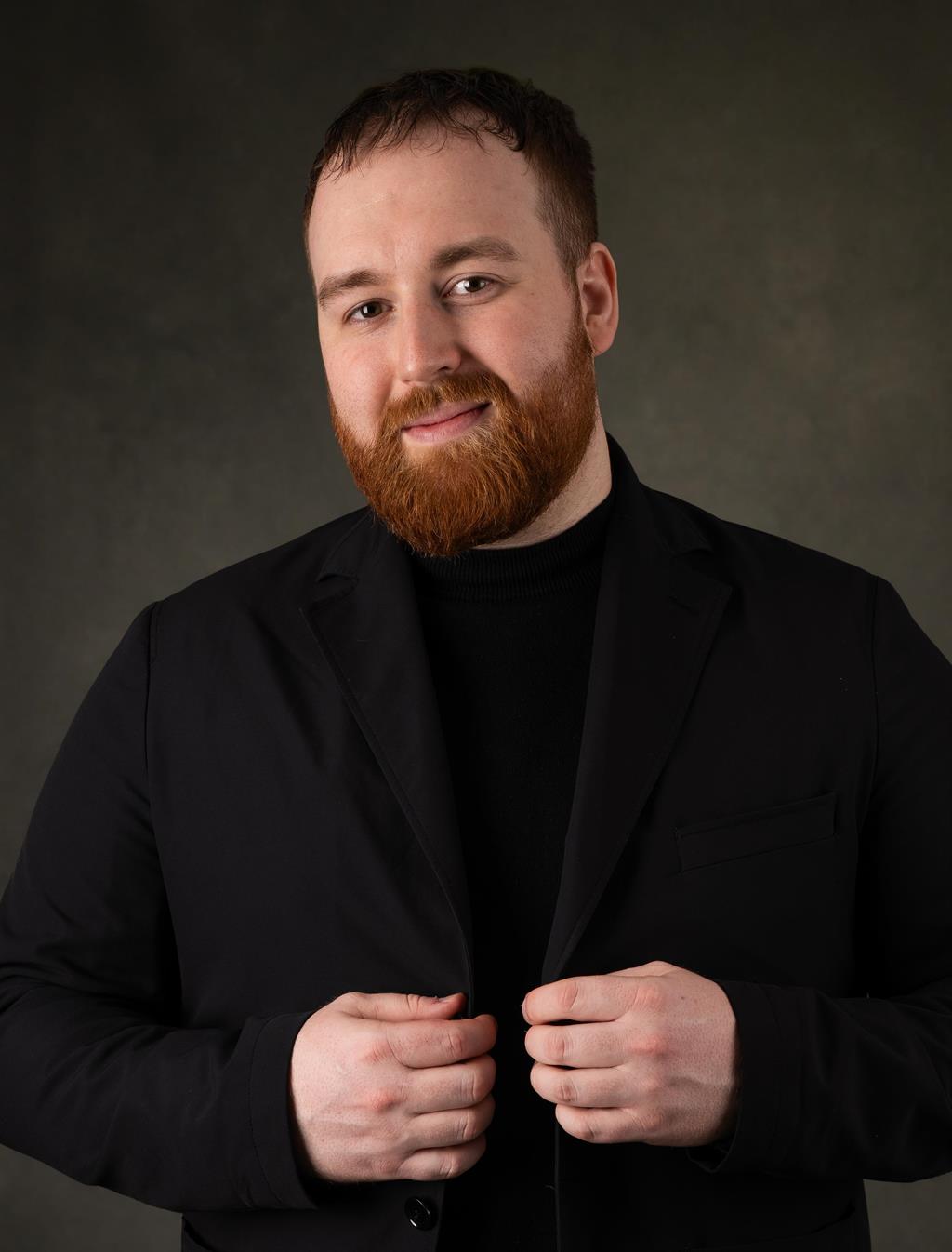 Adam Falk, Mäklare Svensk Fastighetsförmedling