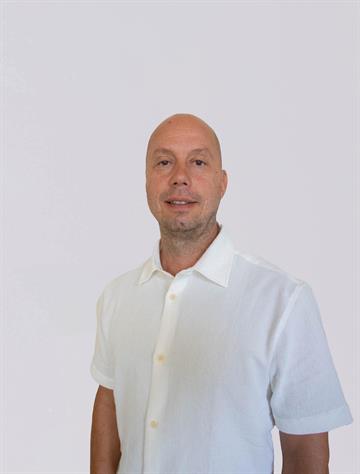 Mattias Förare, Real estate agent Svensk Fastighetsförmedling