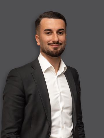 Robert Shlimon, Mäklare Svensk Fastighetsförmedling