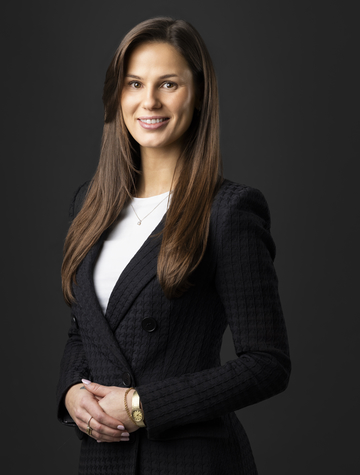 Jennifer Ahlborg, Mäklare Svensk Fastighetsförmedling