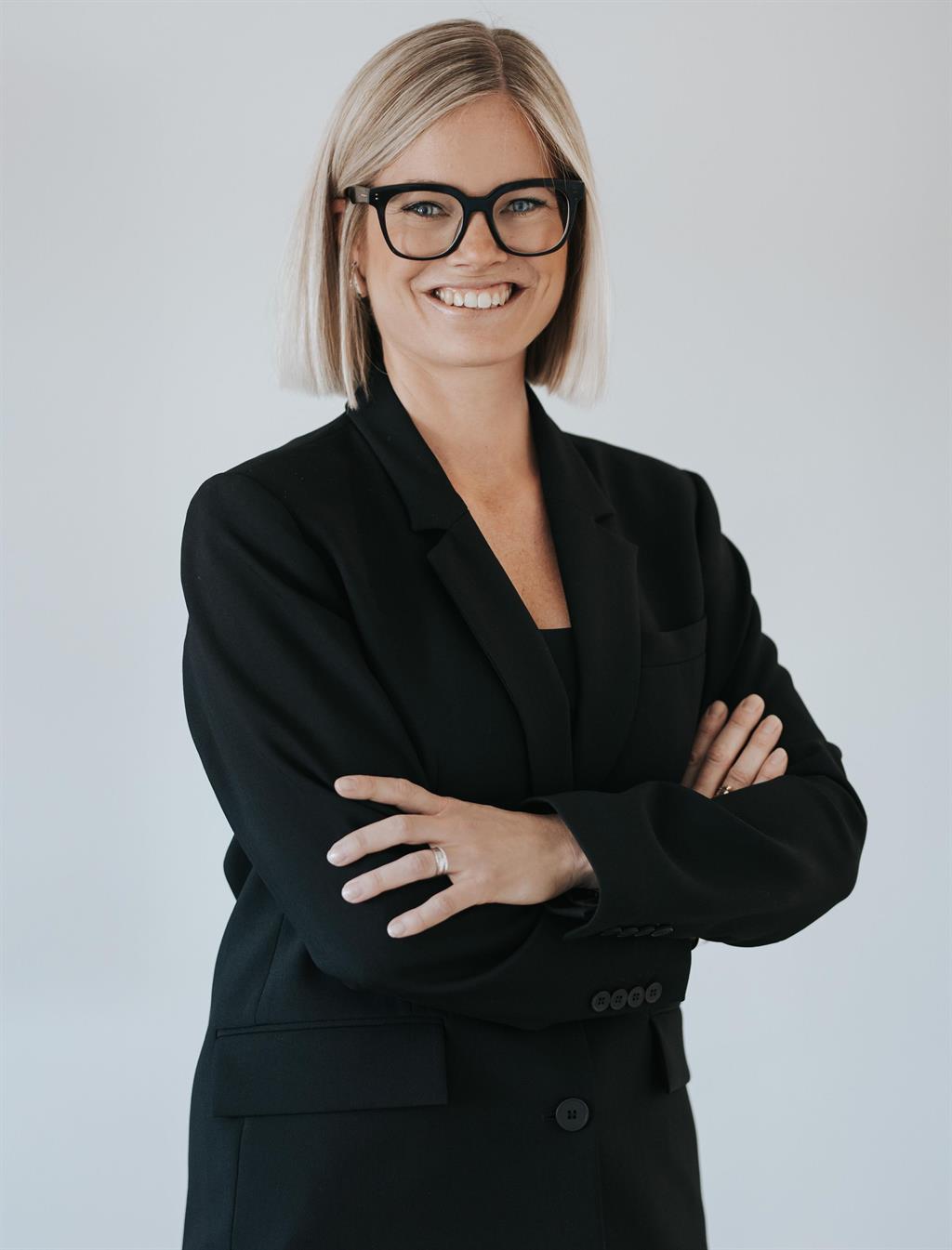 Kajsa Larsson, Mäklare Svensk Fastighetsförmedling