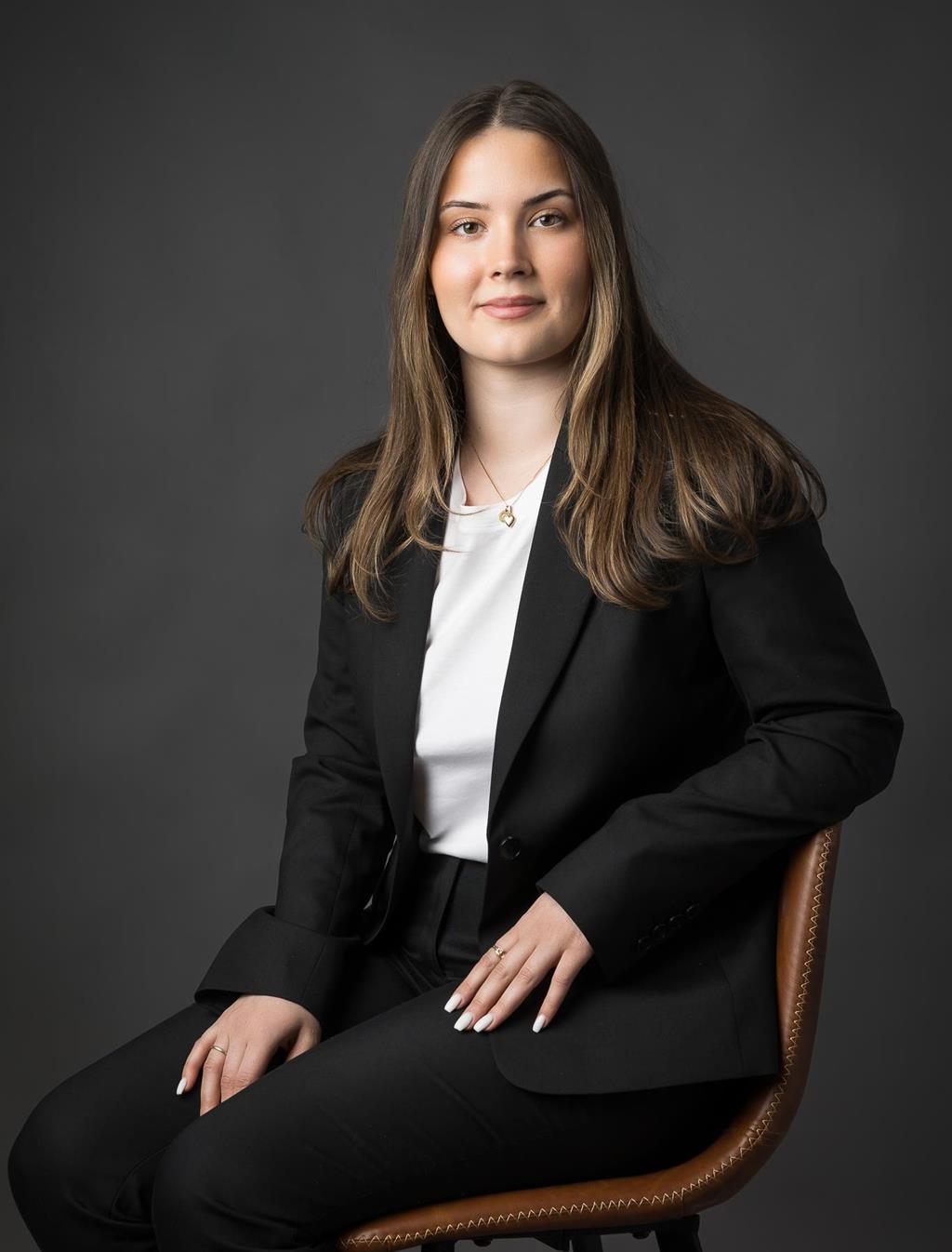 Emma Andersson, Mäklare Svensk Fastighetsförmedling