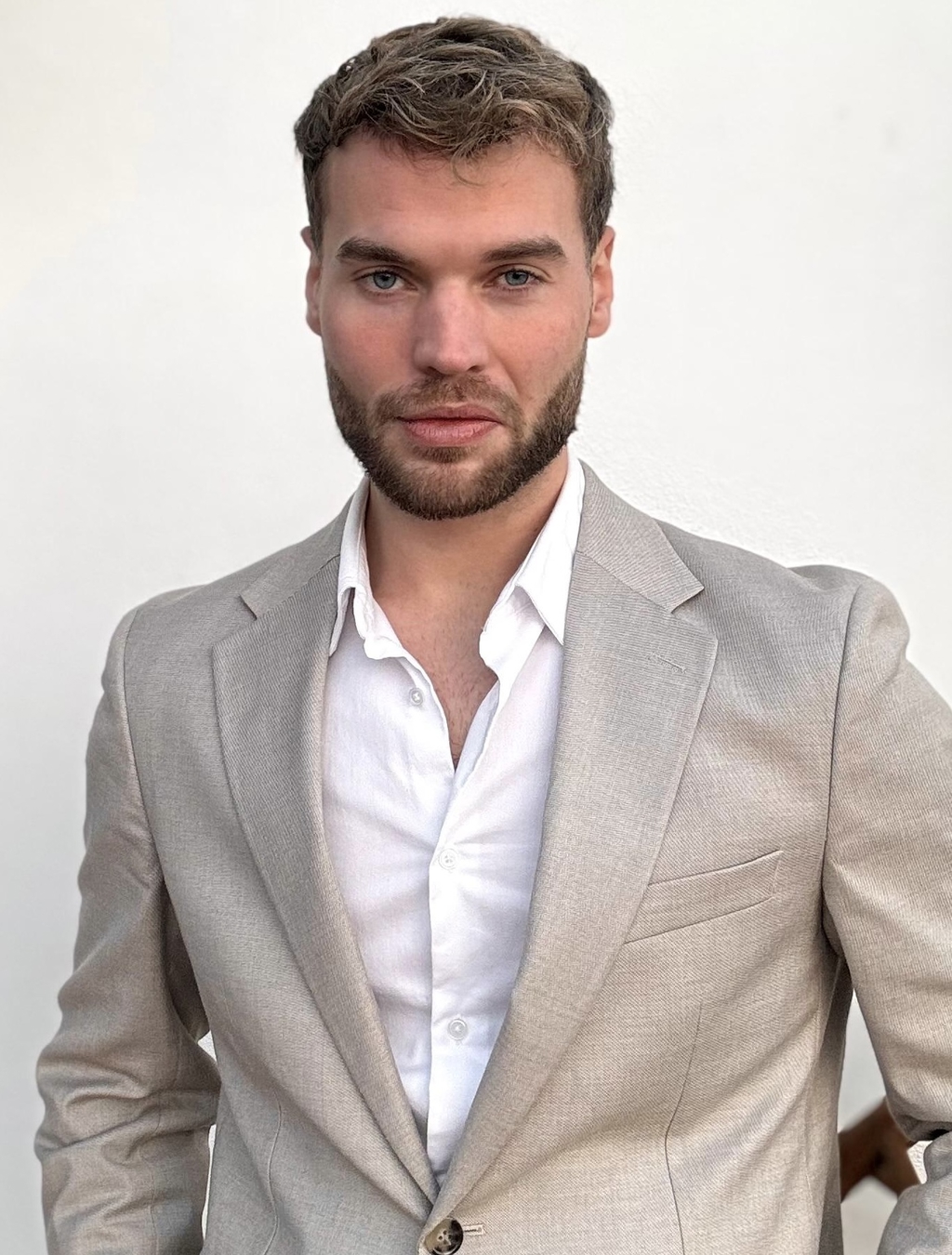 Oskar Bosten, Mäklare Svensk Fastighetsförmedling