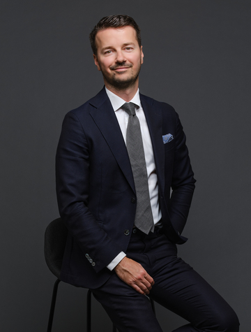 Mirza Vehabovic, Mäklare Svensk Fastighetsförmedling