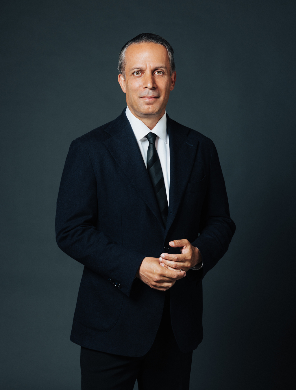 Gabriel Temiz, Mäklare Svensk Fastighetsförmedling