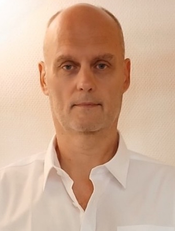 Johan Pettersson, Real estate agent Svensk Fastighetsförmedling